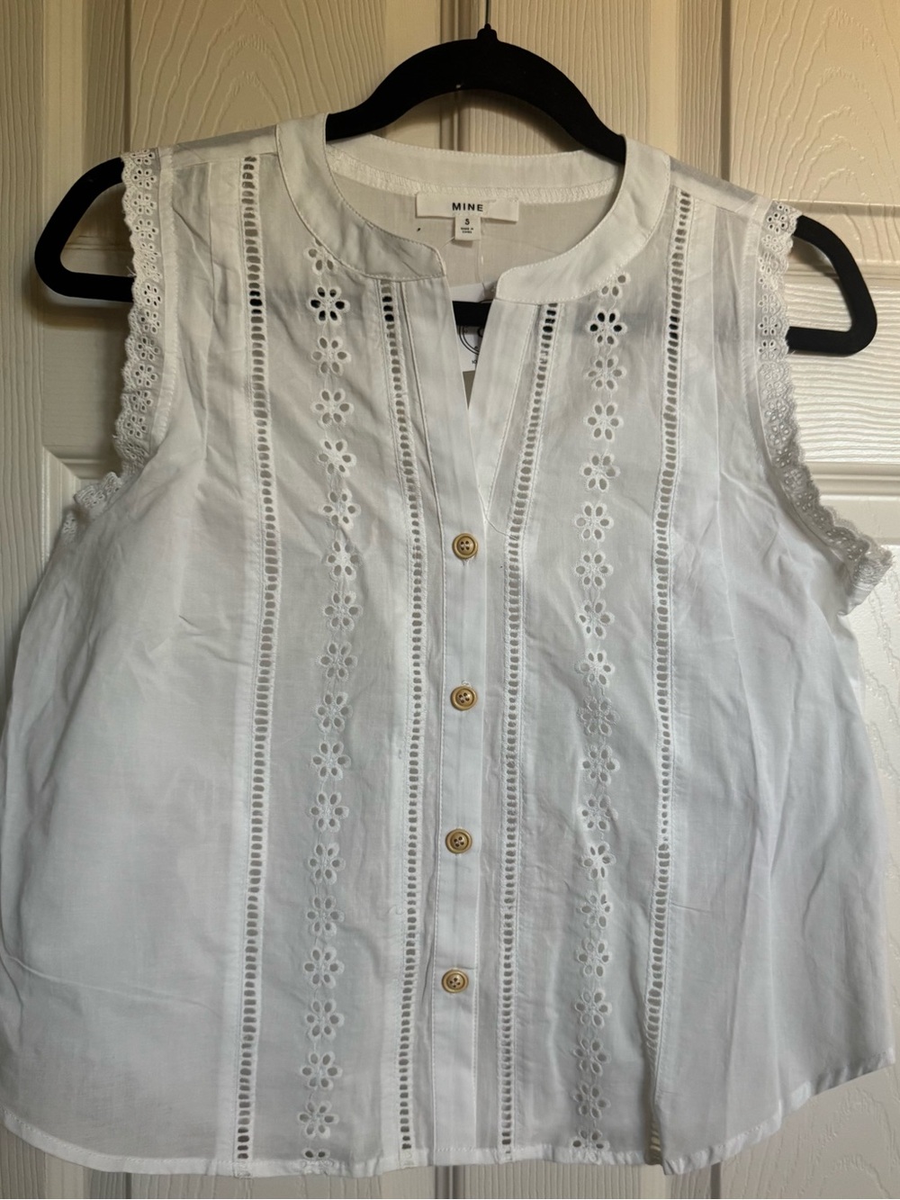 NWT Mine White Eyelet Button-Front Sleeveless Top, Various Sizes